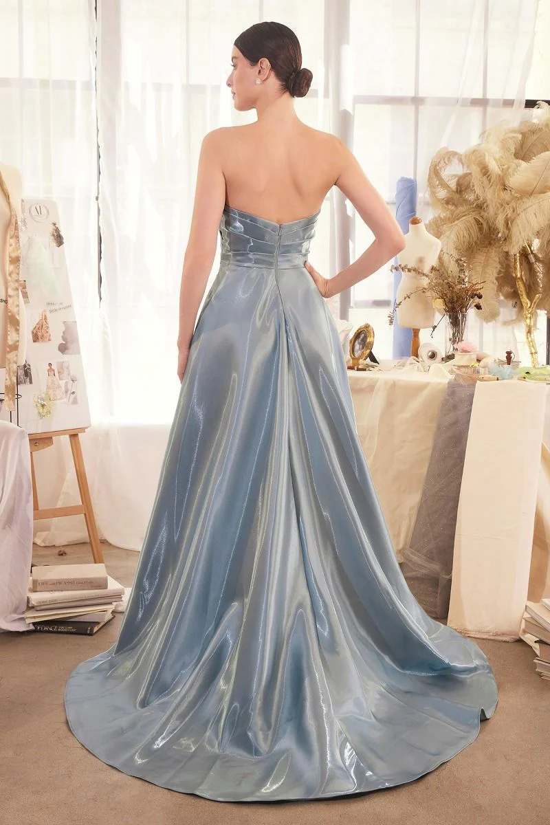 Elizabeth - Image 3